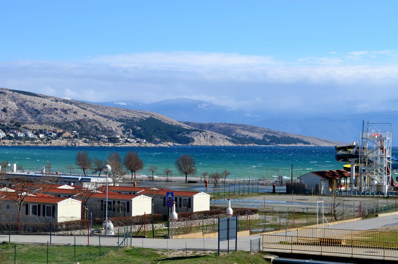 Mare I *