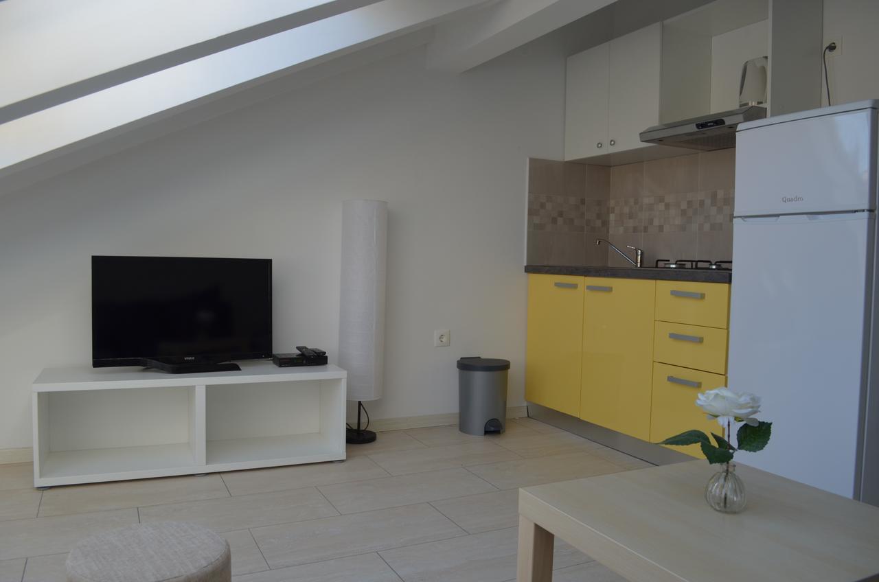 Mare I Apartment *